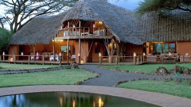 Tawi Lodge With Mara Triangle Safaris4